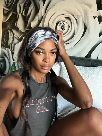 Amber Ros / amberoxrose nude photo #12