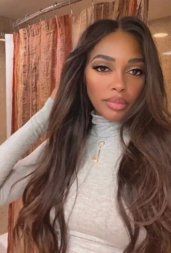 Amber Ros / amberoxrose nude photo #20