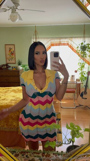 Amber Quinn / amberquinnofficial nude photo #19