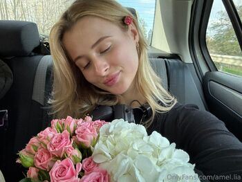 Mimelia / amel.lia nude photo #37