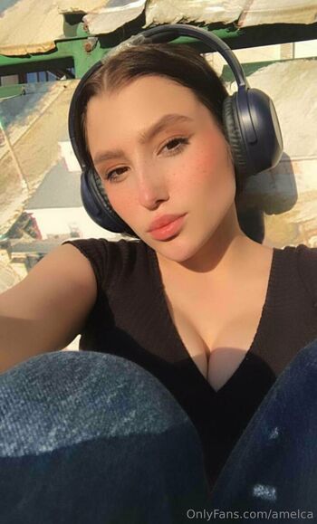 Amelia / amelca nude photo #32