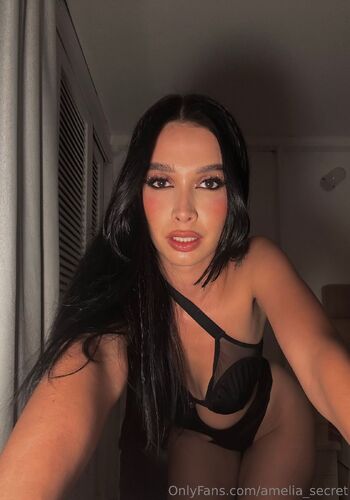 Amelia Rose / amelia_secret nude photo #27