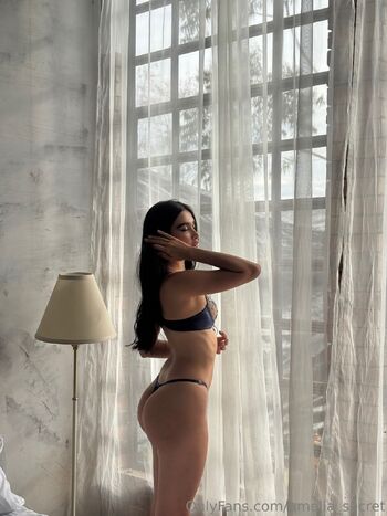 Amelia Rose / amelia_secret nude photo #35