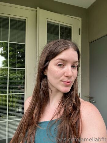 ameli / ameliabfit nude photo #12