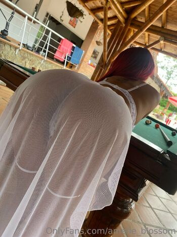 Amelia / ameliabomb nude photo #35