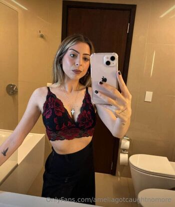 Ameli / ameliagotcaughtnomore nude photo #13