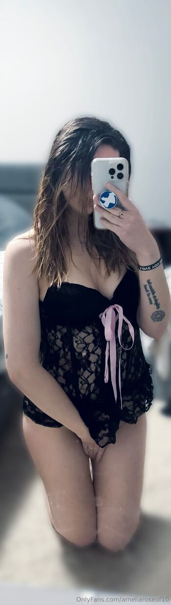 Amelia / ameliaroseof10 / ameliaof10 nude photo #24