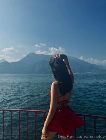 Amelie Lu / amelieeluv nude photo #7