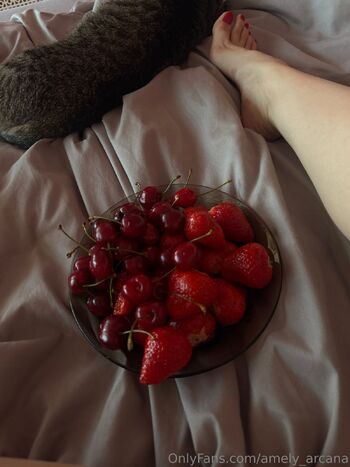 Amely Arcana / amely_arcana nude photo #2