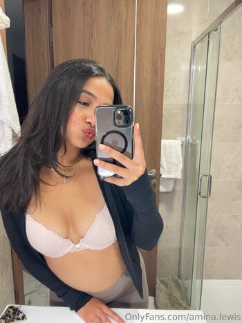 Amina / amina.lewis nude photo #20