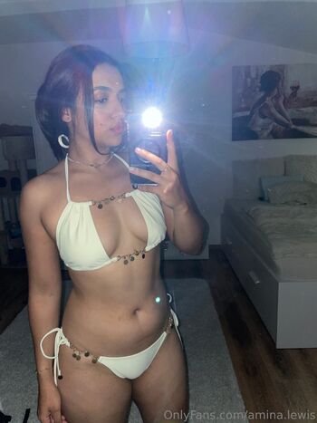 Amina / amina.lewis nude photo #37