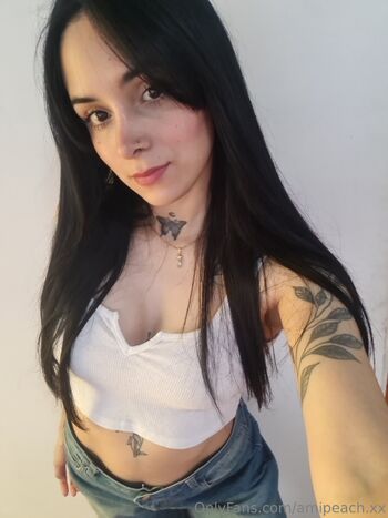 Ami Peach / amipeach_xx nude photo #22