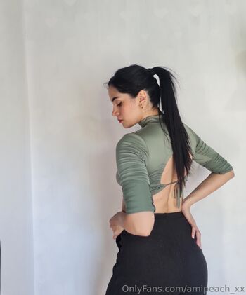 Ami Peach / amipeach_xx nude photo #27