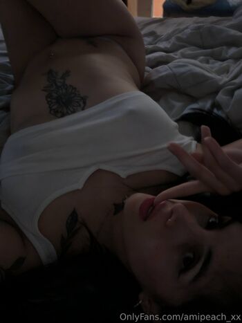 Ami Peach / amipeach_xx nude photo #36