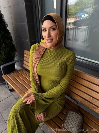Amira / amira_amour nude photo #7