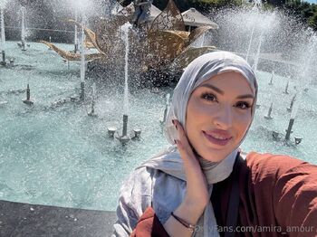 Amira / amira_amour nude photo #22