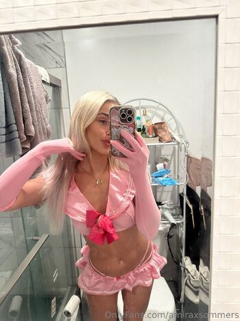 AMIRA / amiraxsommers nude photo #18