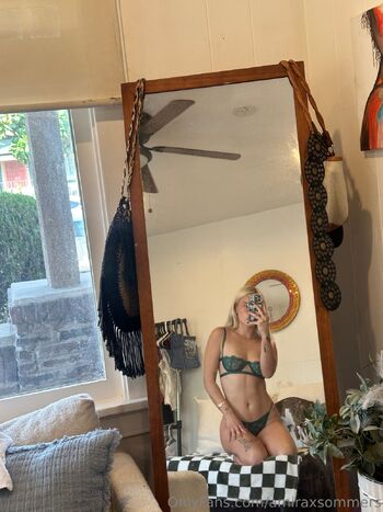 AMIRA / amiraxsommers nude photo #23