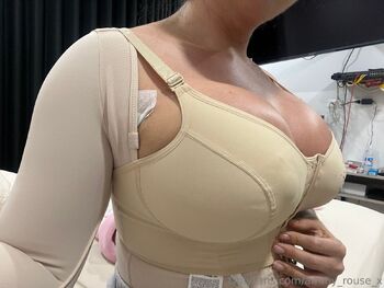 Ammy_rous / ammy_rouse_x nude photo #1