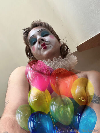 Fi / amorphousfig nude photo #2