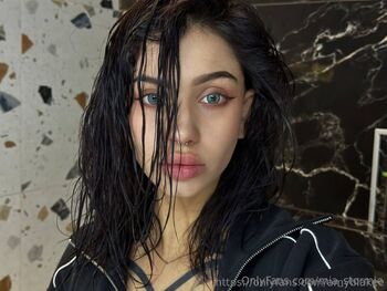 Amy Blake / amyblakee nude photo #5