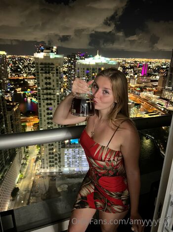 Amy Baby / amyyyy007 nude photo #17