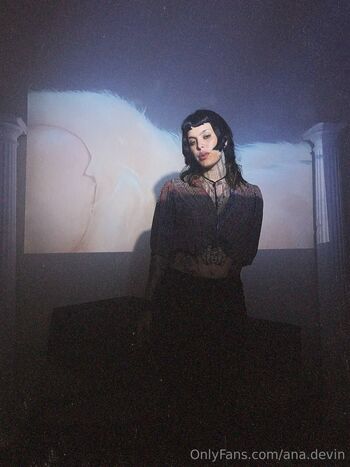 Ana Devin TV / ana.devin.tv nude photo #10