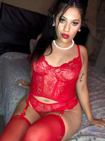 Ana beiru / anabeirut nude photo #6