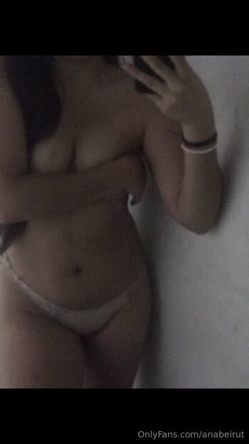 Ana beiru / anabeirut nude photo #34