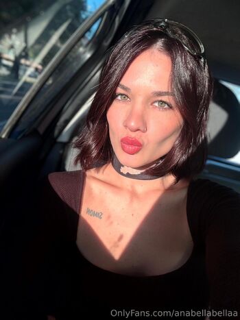 Anabella / anabellabellaa nude photo #5
