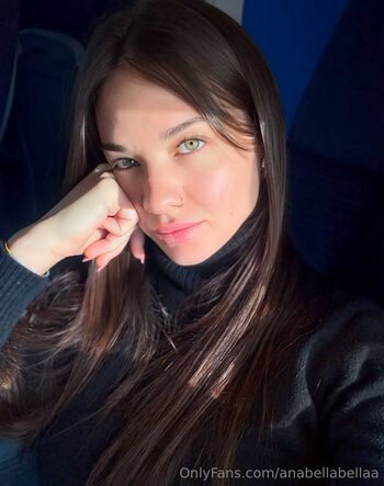Anabella / anabellabellaa nude photo #31