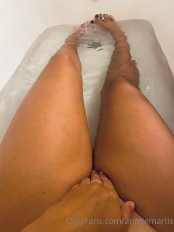 Ana DeMarti / anademartis nude photo #15