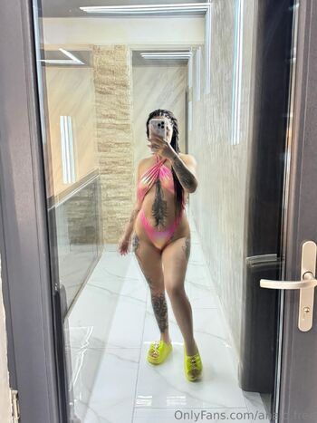 Anaid / anaid.free nude photo #33