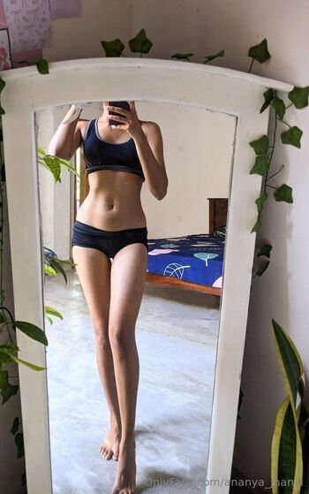 ANANYA / ananya_jhanvi nude photo #21