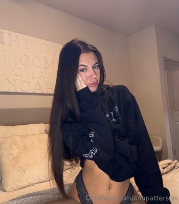 Ana Patterso / anapatterson nude photo #5