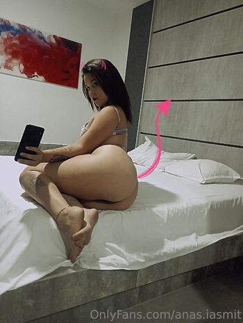 Anastasia Smit / anas.iasmit nude photo #22
