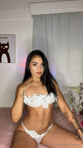 Ana Sofia / anasofiacambell nude photo #1