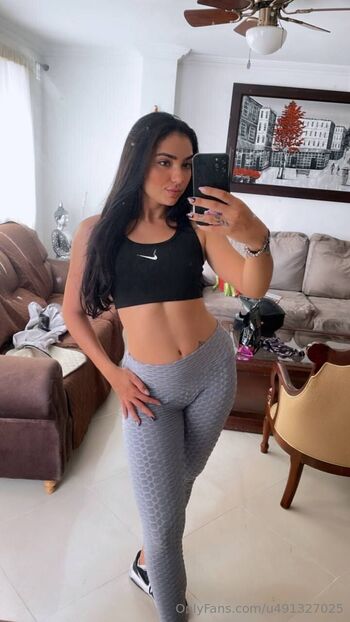 Ana Sofia / anasofiacambell nude photo #22