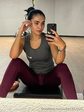 Ana Sofia / anasofiacambell nude photo #32