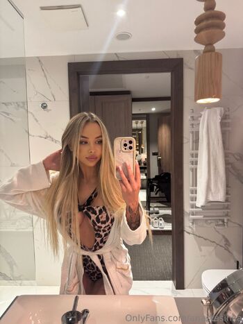 Anastasia / anastasinka / ana.stasinka / anastasinka_ofi nude photo #8