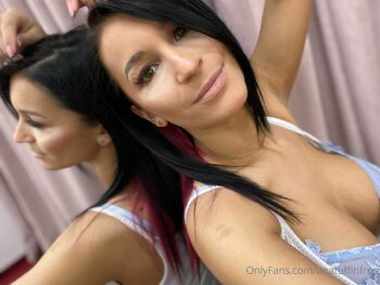 Ana (DoubleDGirl) / anatuffinfree nude photo #28