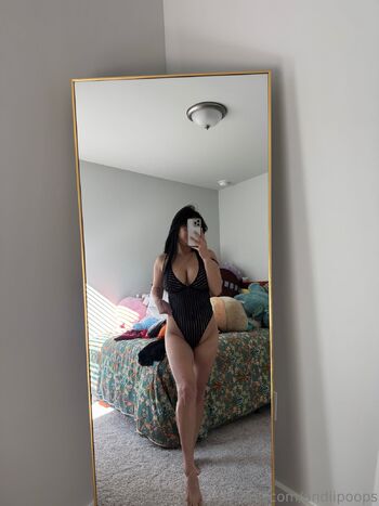 andi / andiipoops / andiipees nude photo #25