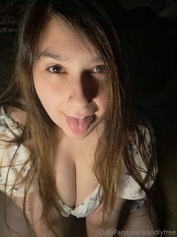 Andly(Free / andlyfree nude photo #9