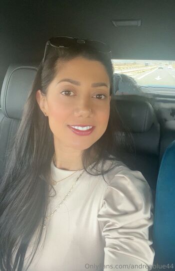 OnlyFans / andreablue44 nude photo #11