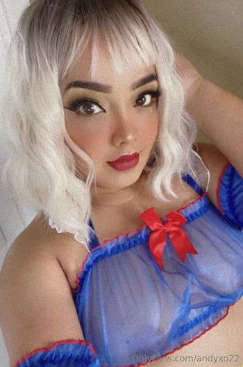 Andrea / andyxo22 nude photo #16