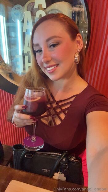 Little Red Anabel / angel_anabel nude photo #14