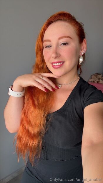 Little Red Anabel / angel_anabel nude photo #15