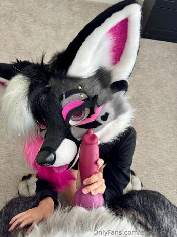 Angel / angel_pups / howl_whine nude photo #1