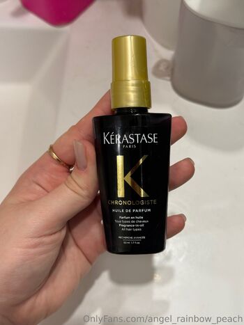 Angela / angel_rainbow_peach nude photo #3