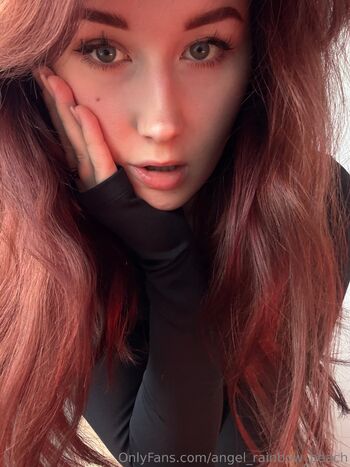 Angela / angel_rainbow_peach nude photo #16